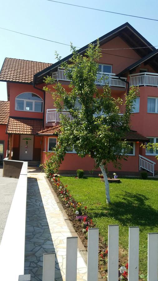 Apartments Alibasic Dubrave Gornje 外观 照片